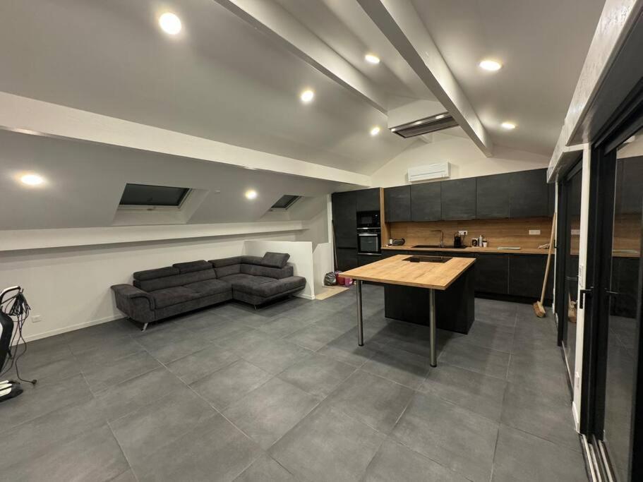 Neuf 2 8 Couchages Apartment